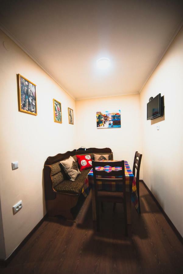 Cozy Apartment In Center Of Old 第比利斯 外观 照片
