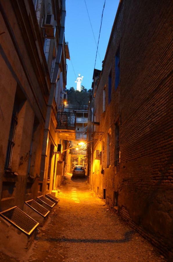 Cozy Apartment In Center Of Old 第比利斯 外观 照片