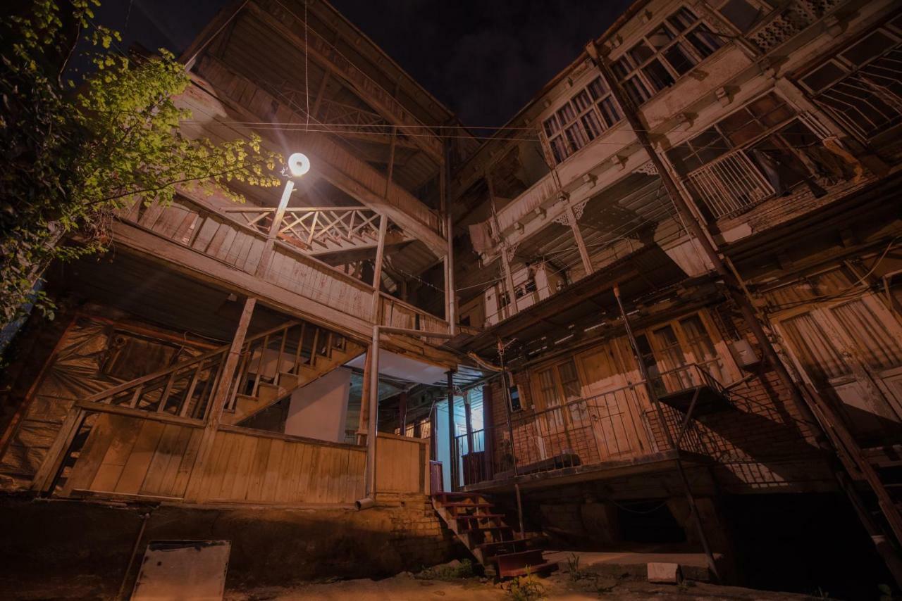 Cozy Apartment In Center Of Old 第比利斯 外观 照片